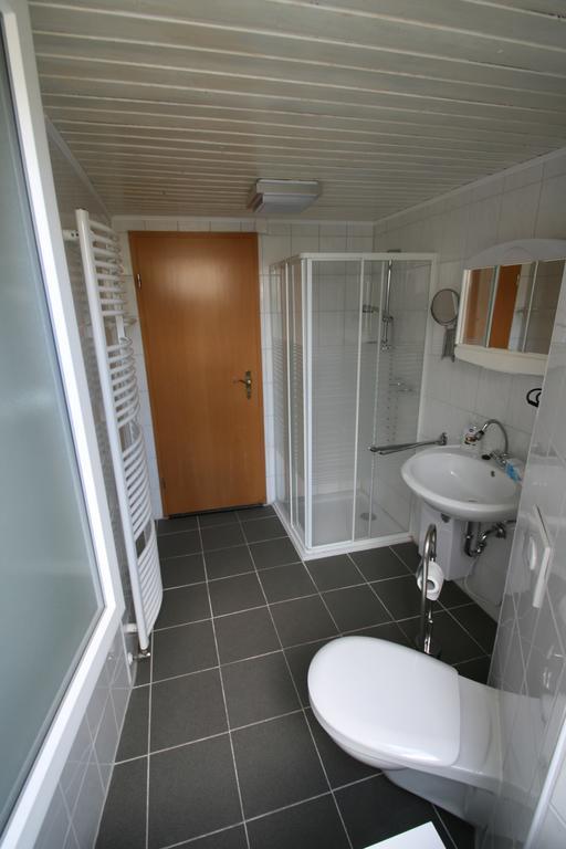 - Am Moselufer Ferienhaus *
